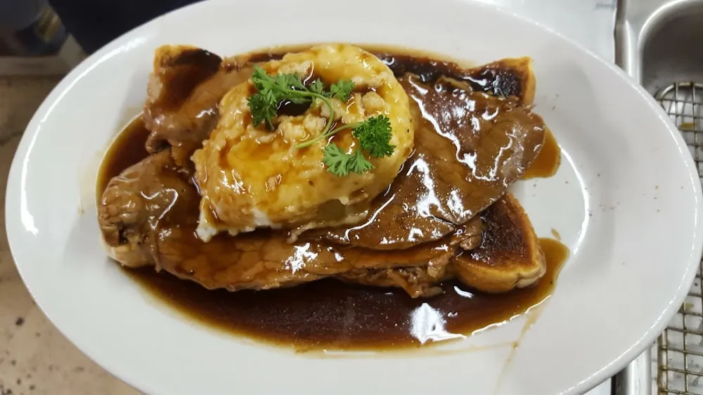 Hot Roast Beef Sandwich